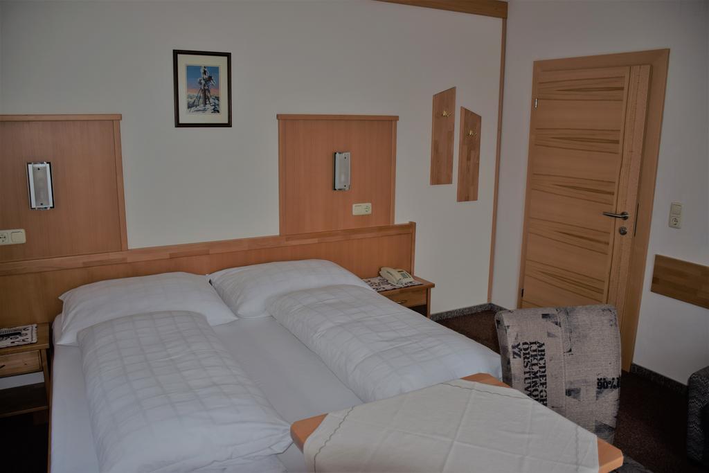 Pension Appartement Ambrosi Heiligenblut Εξωτερικό φωτογραφία